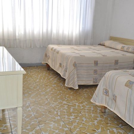 Hotel Viena อิลาพัวโต ภายนอก รูปภาพ